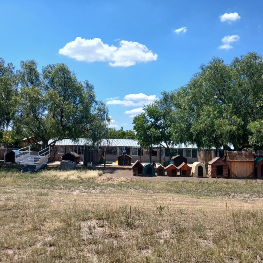 Commercial Property for Sale in Roodewal Free State